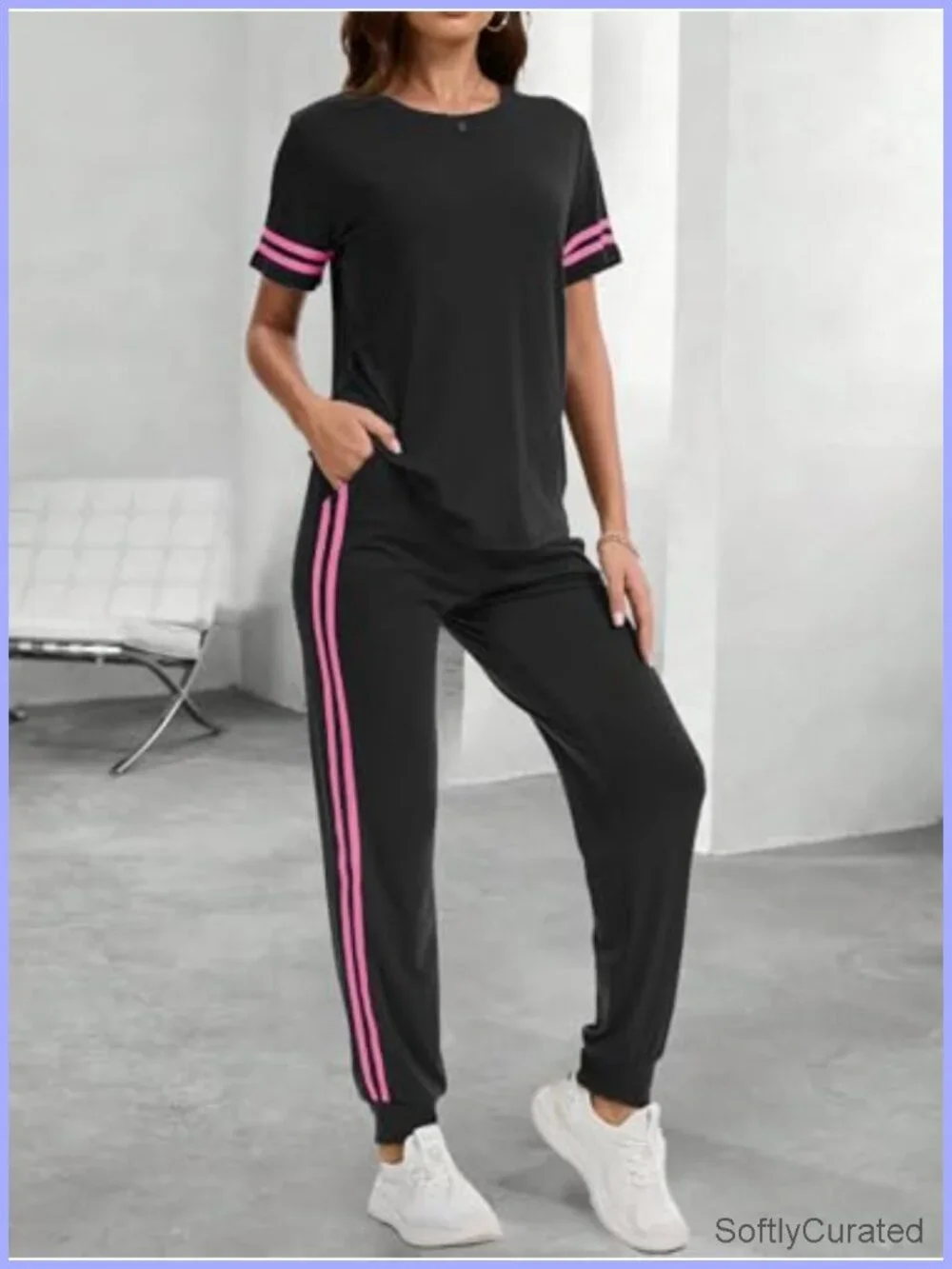 Women 2 Piece Striped Lounge Set Short Sleeve Crew Neck Pullover Tracksuit with
